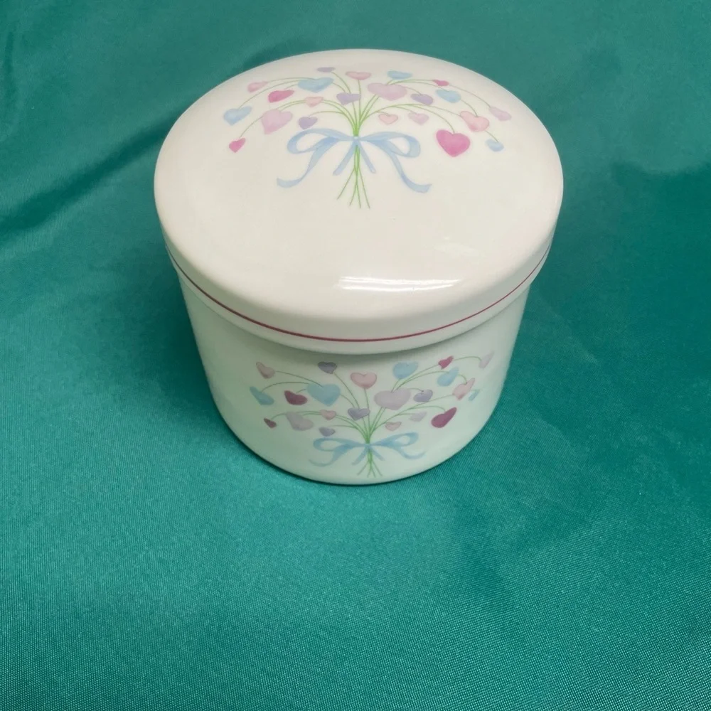 Trinket Box Heart Design White Porcelain